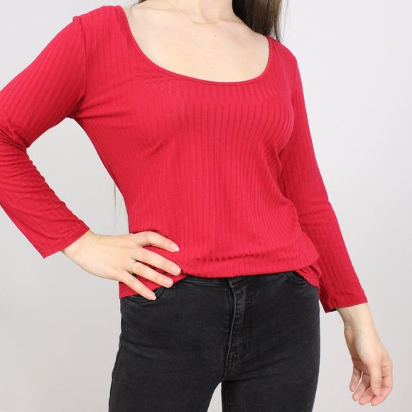 *U2B Cross Open Back Red Long Sleeve - Picture 3 of 7